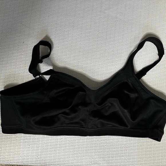 Playtex 18 Hour Bra 4159 Wire Free Size 40C Black 4 Way Support Breathable - Picture 4 of 13